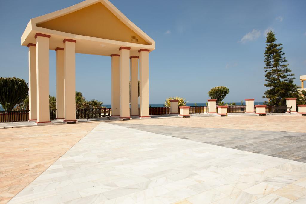 Romana Playa Studio Marbella Exterior photo
