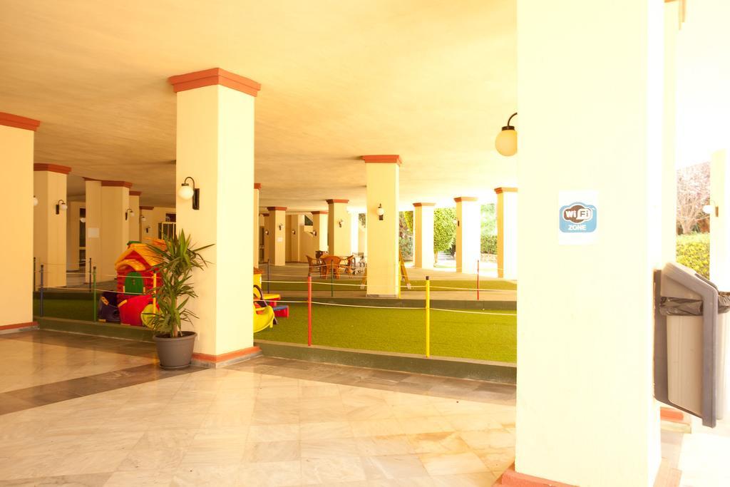 Romana Playa Studio Marbella Exterior photo